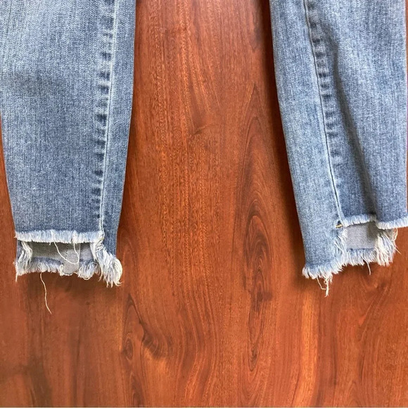 ONE TEASPOON Freebirds II Low Waist Skinny Light Wash Step Hem Jeans Size 26 - Picture 6 of 10